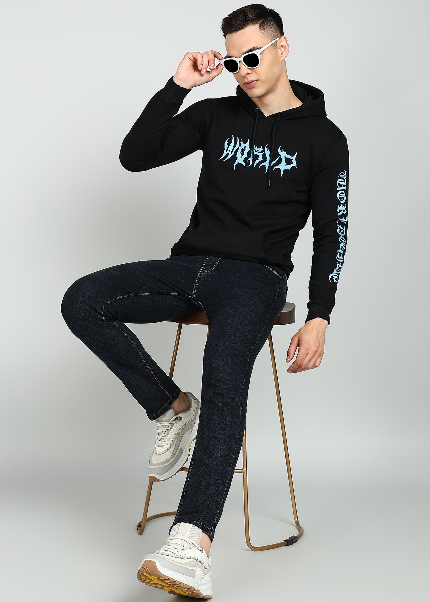 World printed hoodie